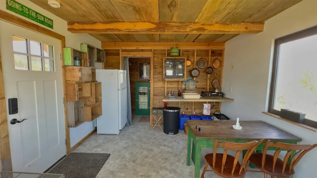 18 Benji Court Hot Springs MT 59845