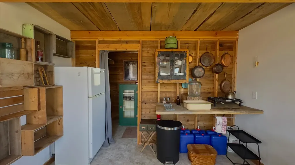 18 Benji Court Hot Springs MT 59845