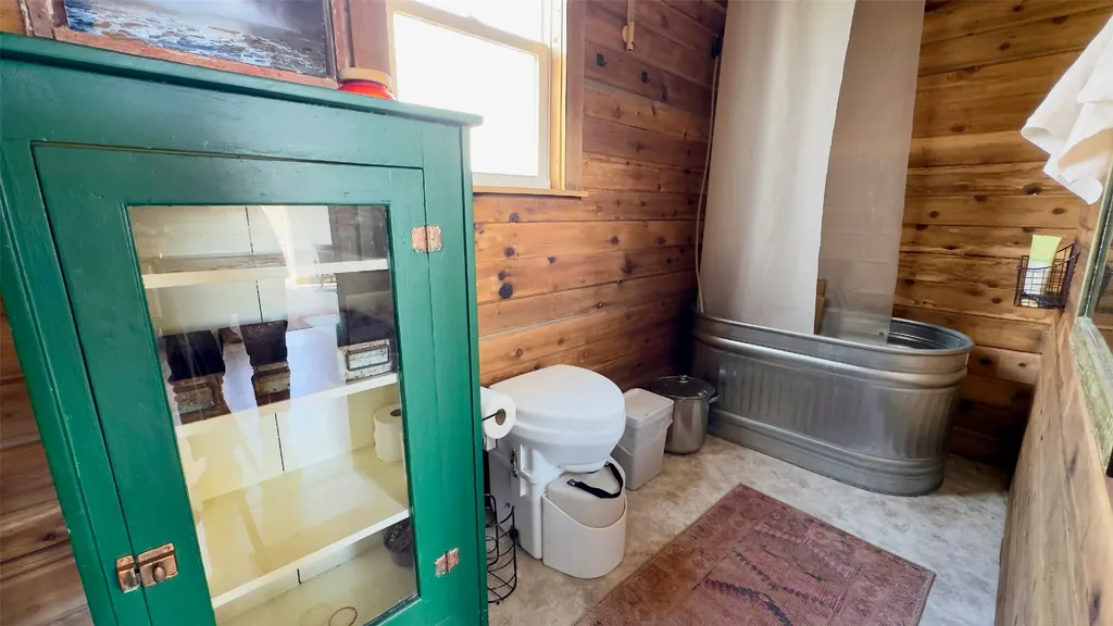18 Benji Court Hot Springs MT 59845