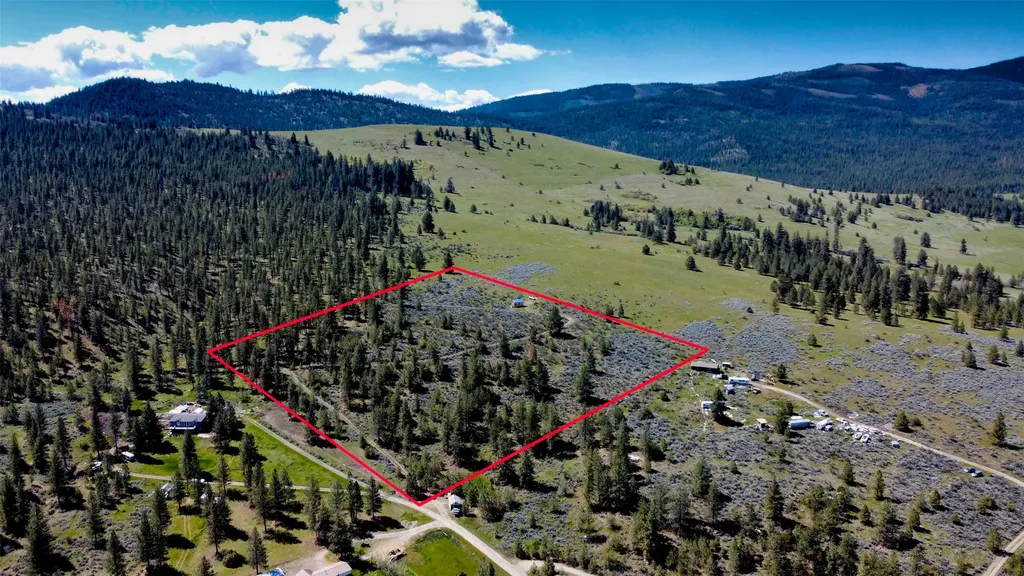 18 Benji Court Hot Springs MT 59845