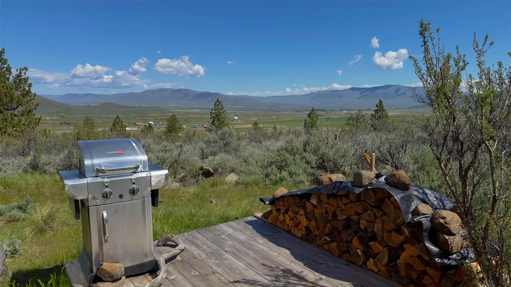 18 Benji Court Hot Springs MT 59845