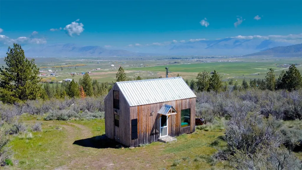 18 Benji Court Hot Springs MT 59845