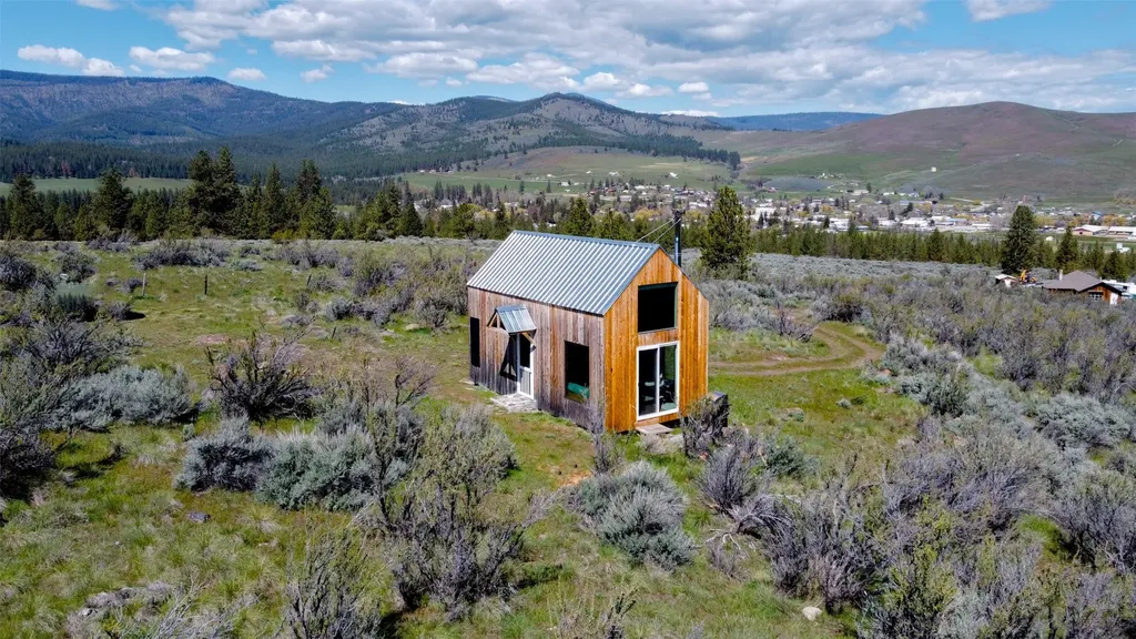 18 Benji Court Hot Springs MT 59845