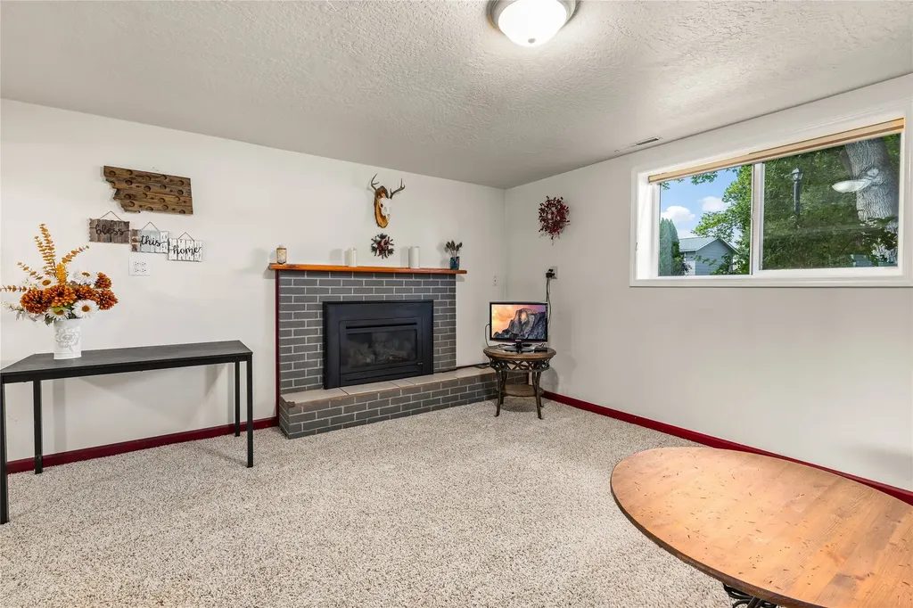 3731 W Sussex Avenue Missoula MT 59804