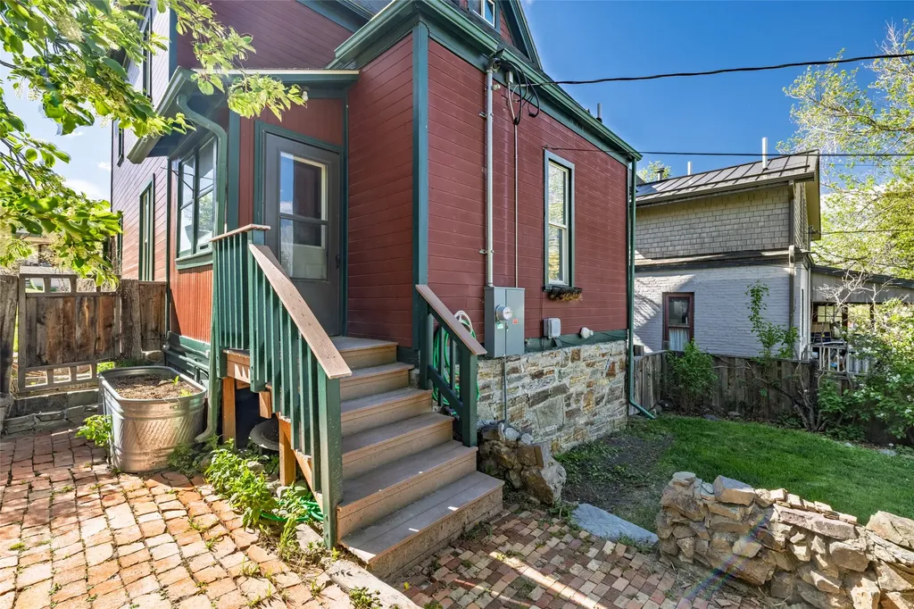 19 Shiland Street Helena MT 59601