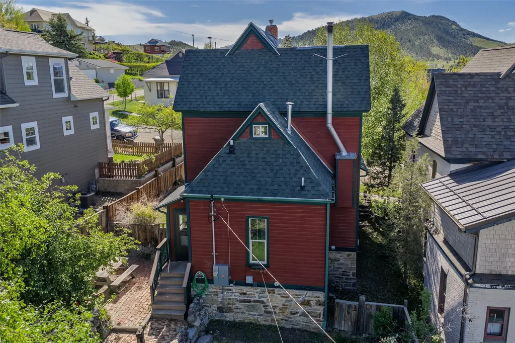 19 Shiland Street Helena MT 59601