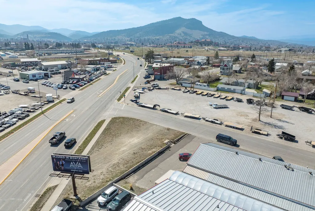 2000 N Last Chance Gulch Helena MT 59601