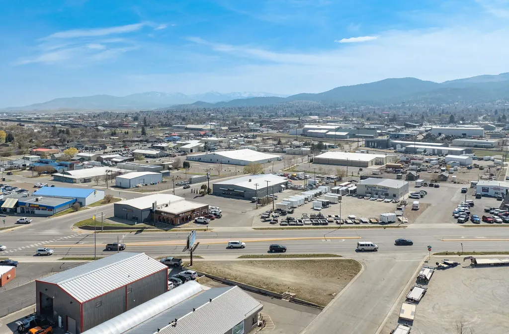 2000 N Last Chance Gulch Helena MT 59601