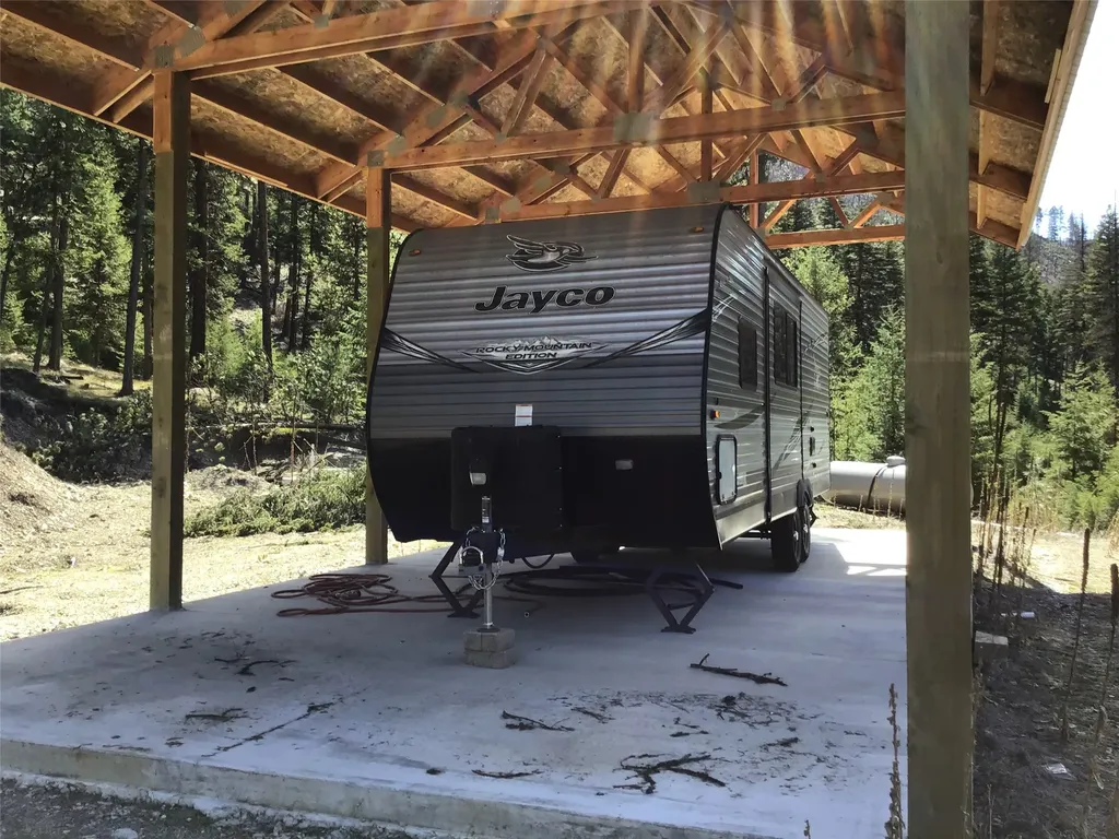 2300 Keystone Gulch Road Superior MT 59872