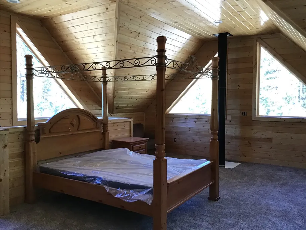 2300 Keystone Gulch Road Superior MT 59872