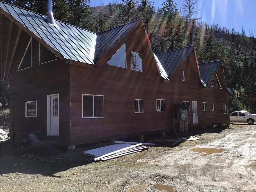 2300 Keystone Gulch Road Superior MT 59872