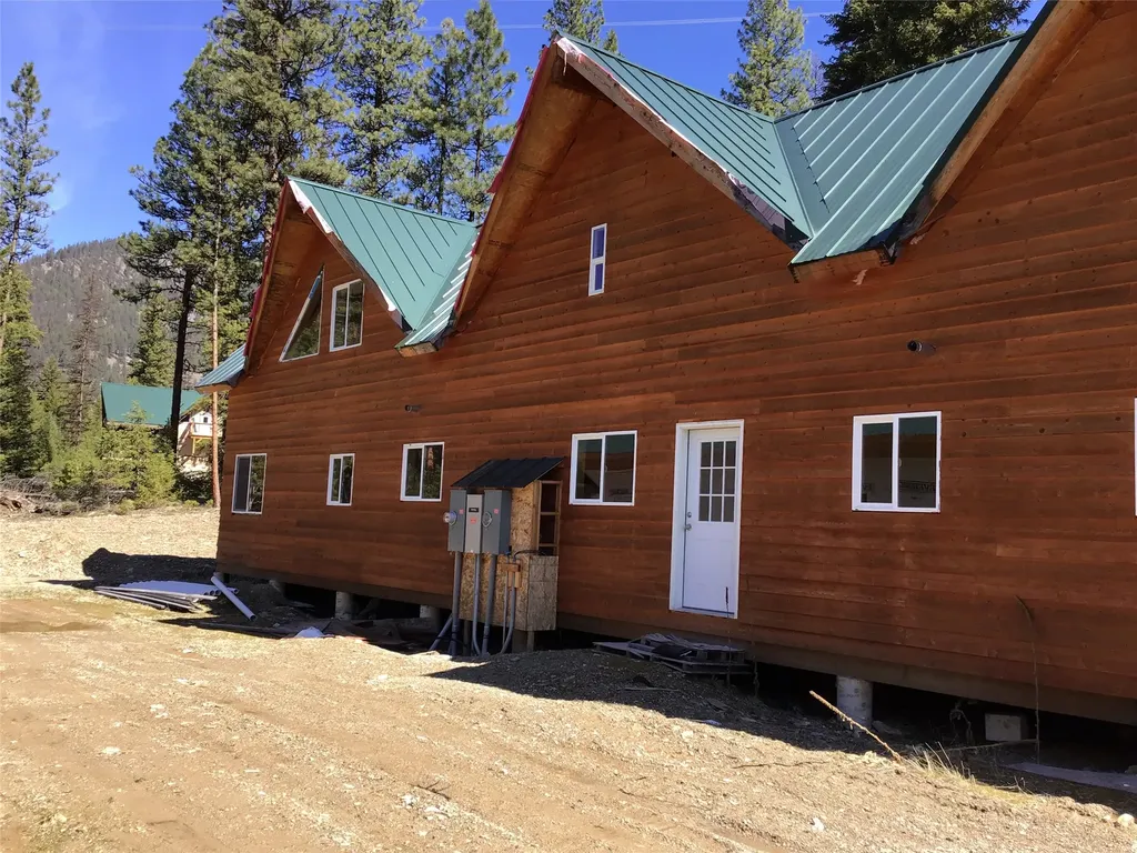 2300 Keystone Gulch Road Superior MT 59872