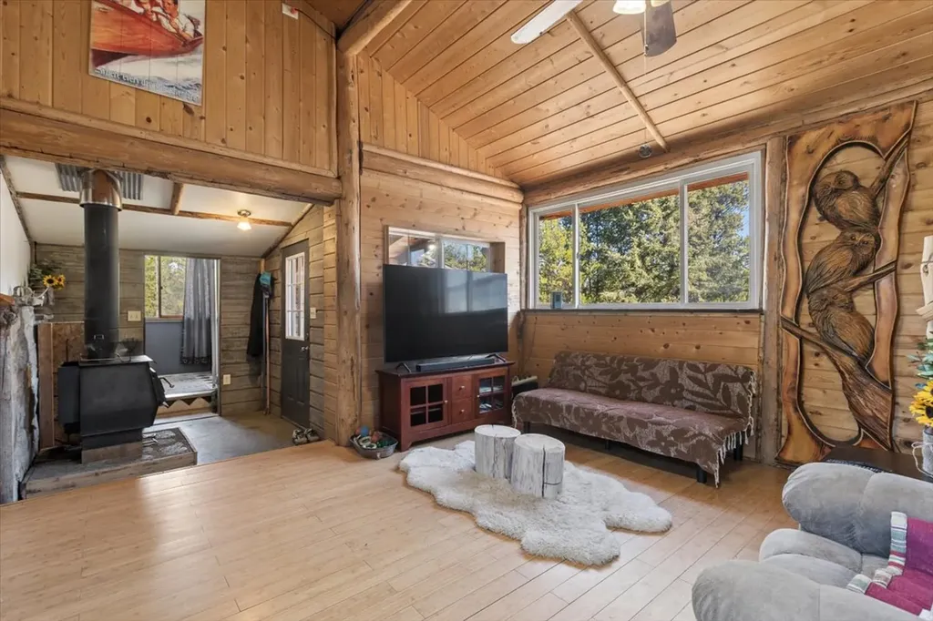 957 Badger Hollow Trail Marion MT 59925