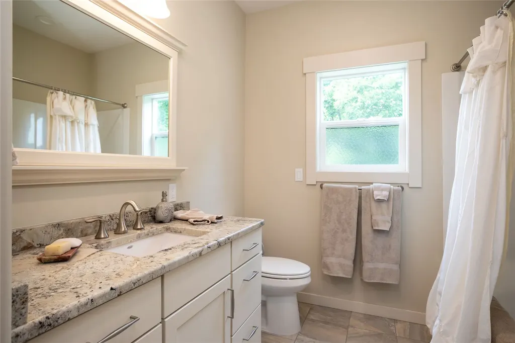 423 Palouse Prairie Court Bigfork MT 59911