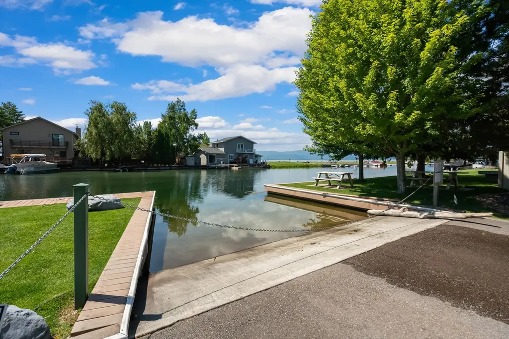 423 Palouse Prairie Court Bigfork MT 59911