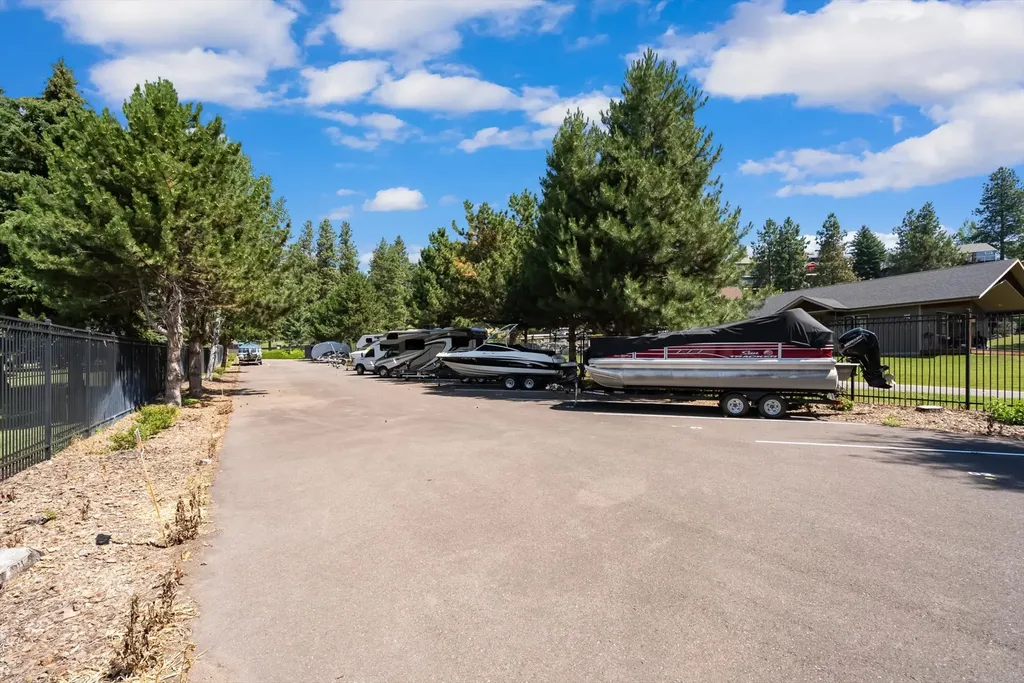 423 Palouse Prairie Court Bigfork MT 59911