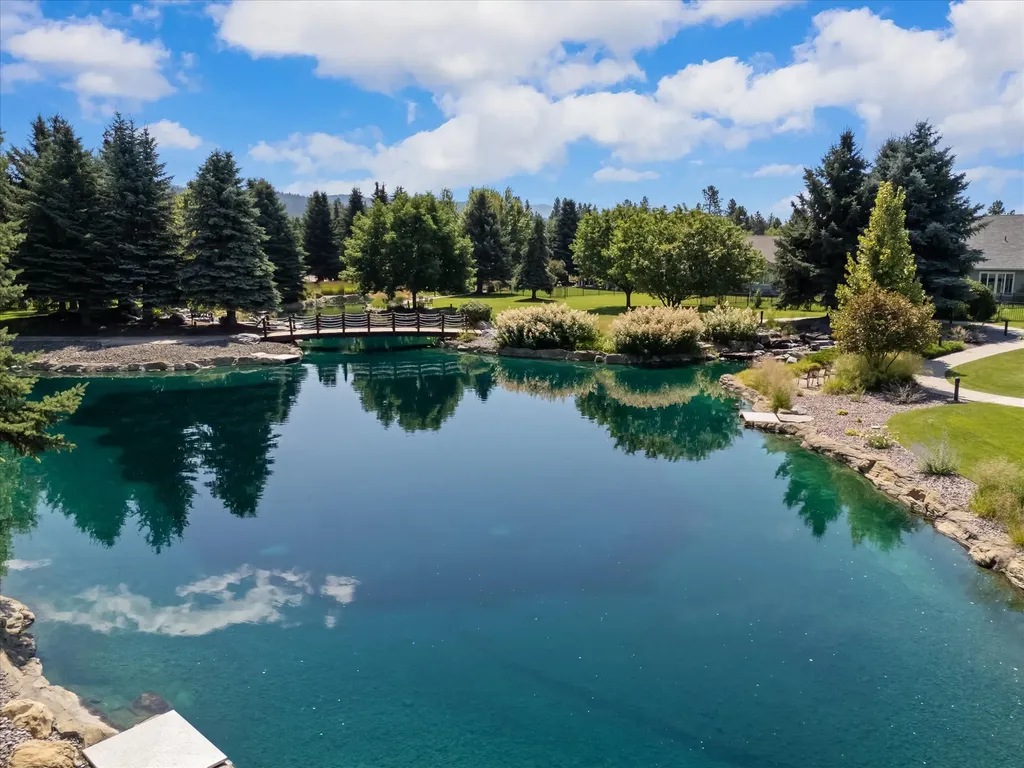 423 Palouse Prairie Court Bigfork MT 59911