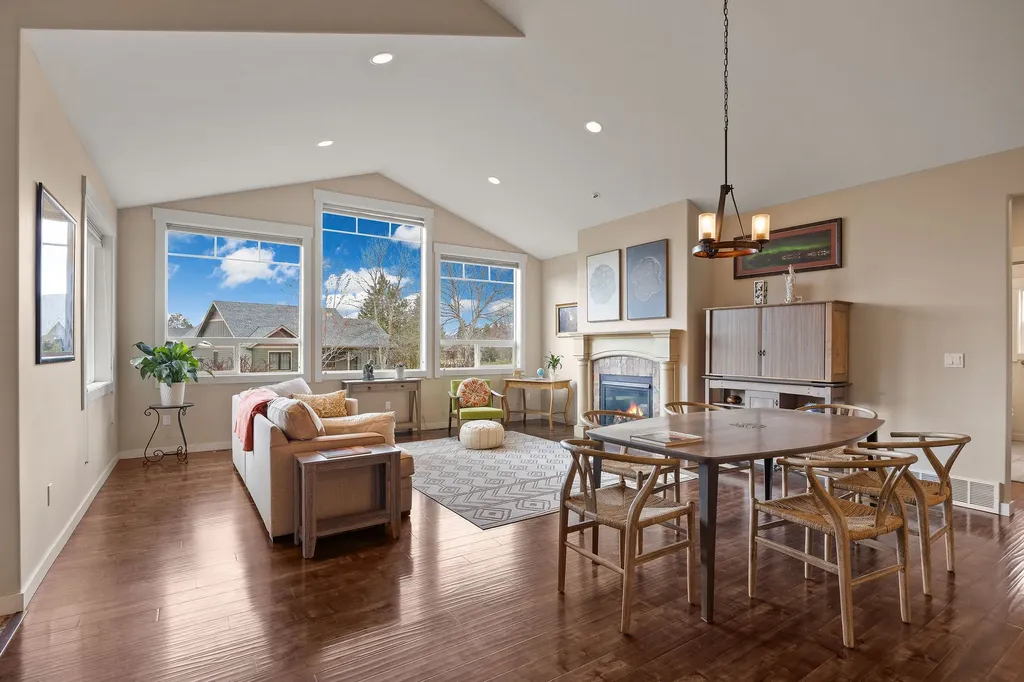 423 Palouse Prairie Court Bigfork MT 59911