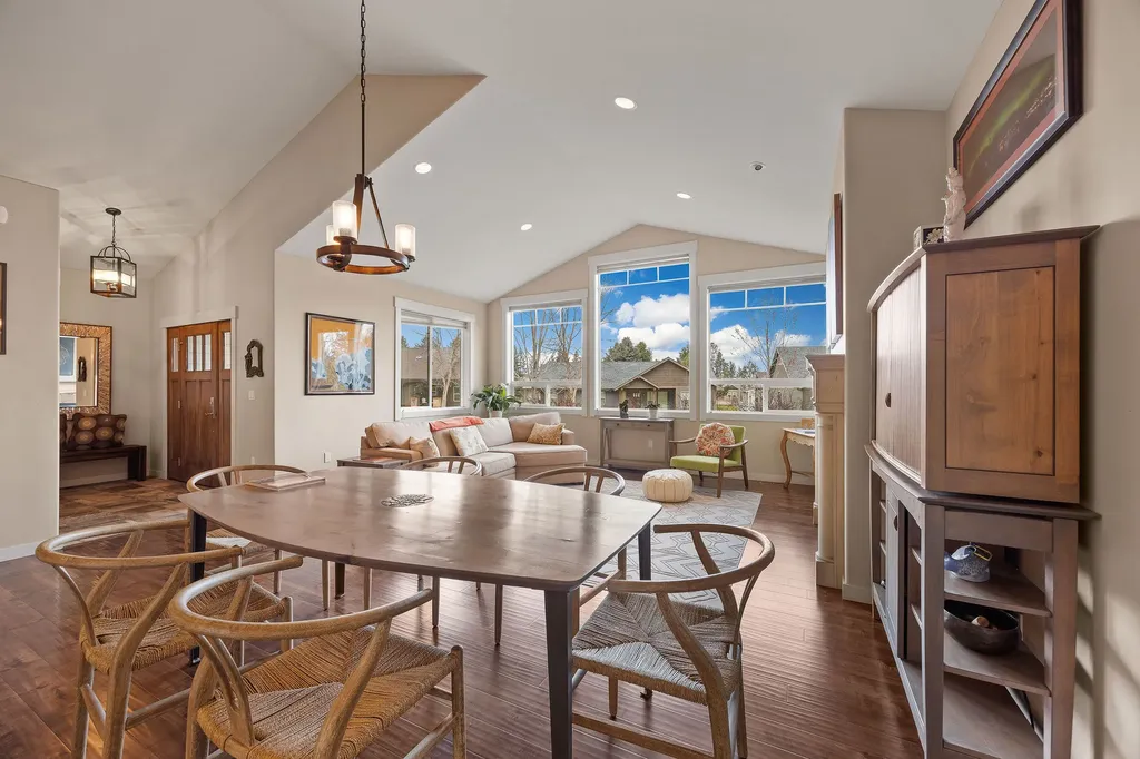 423 Palouse Prairie Court Bigfork MT 59911