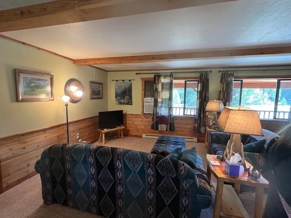 7395 Highway 83 N Condon MT 59826