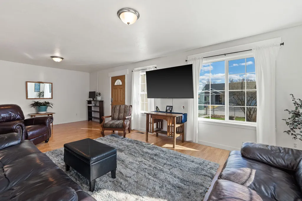 1045 8th Street W Kalispell MT 59901