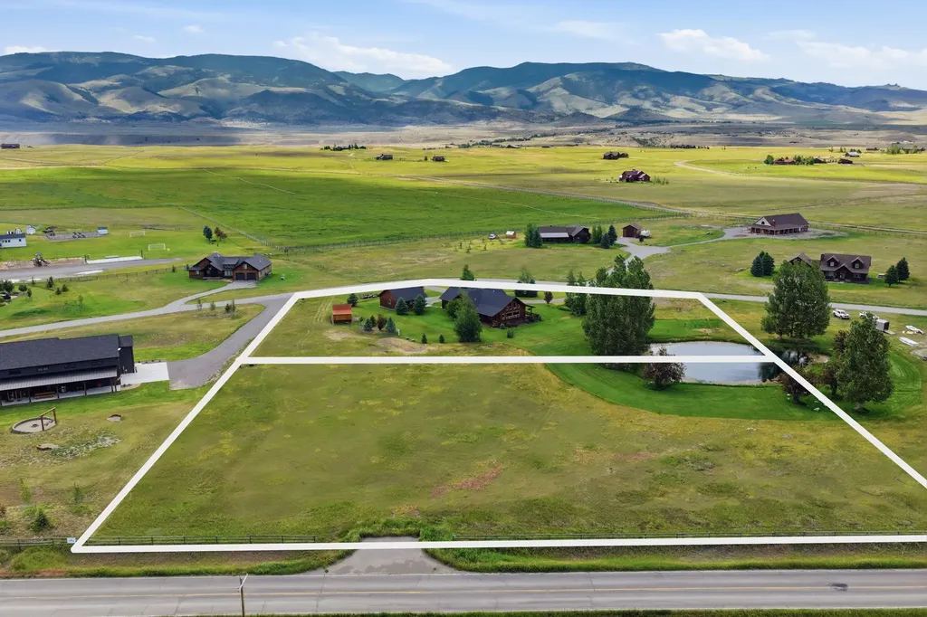 18 Obsidian Road Livingston MT 59047