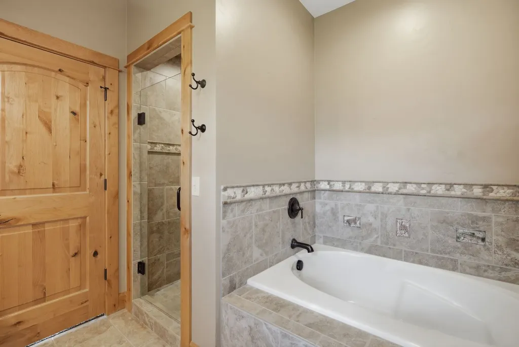 18 Obsidian Road Livingston MT 59047