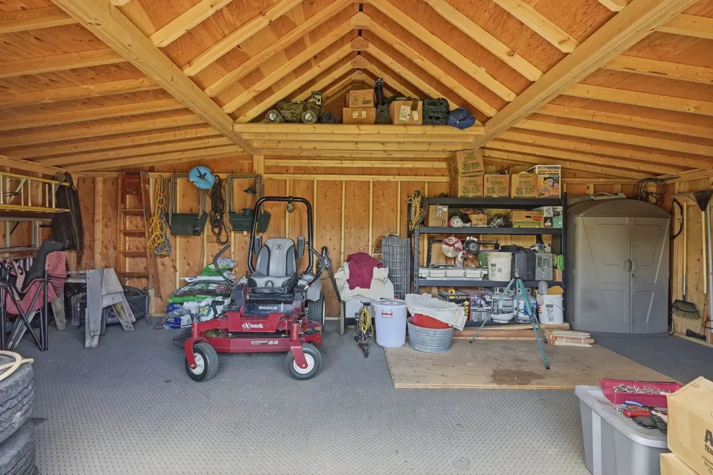 18 Obsidian Road Livingston MT 59047