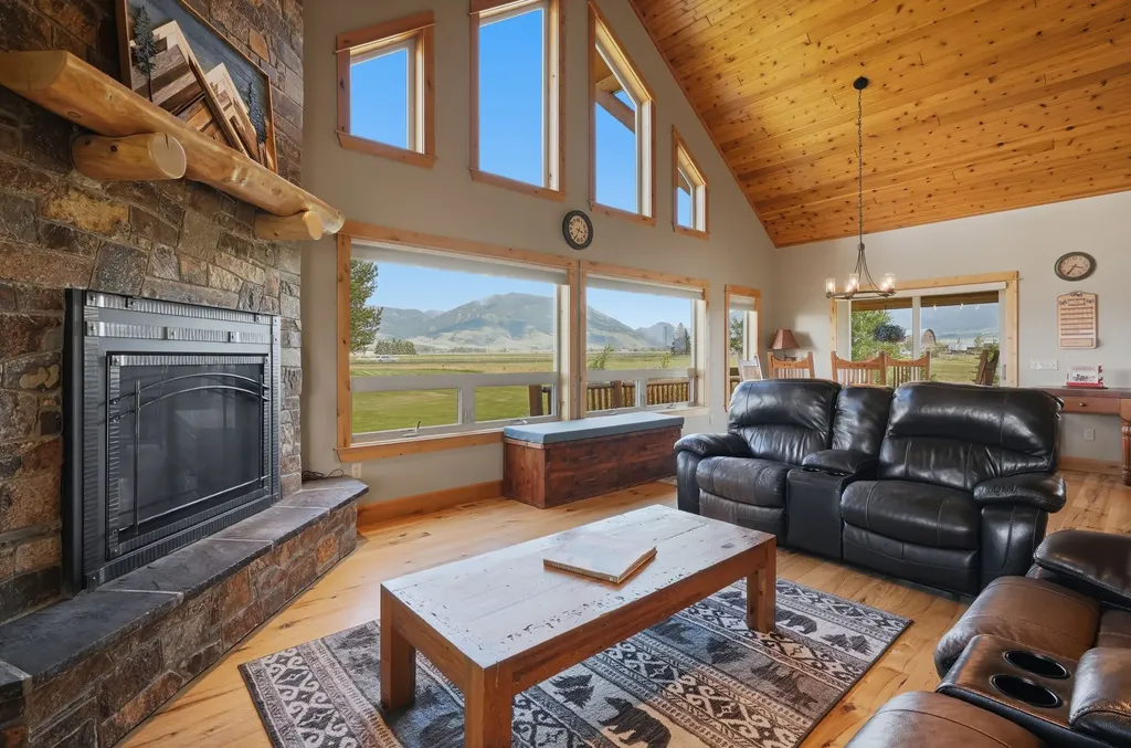 18 Obsidian Road Livingston MT 59047