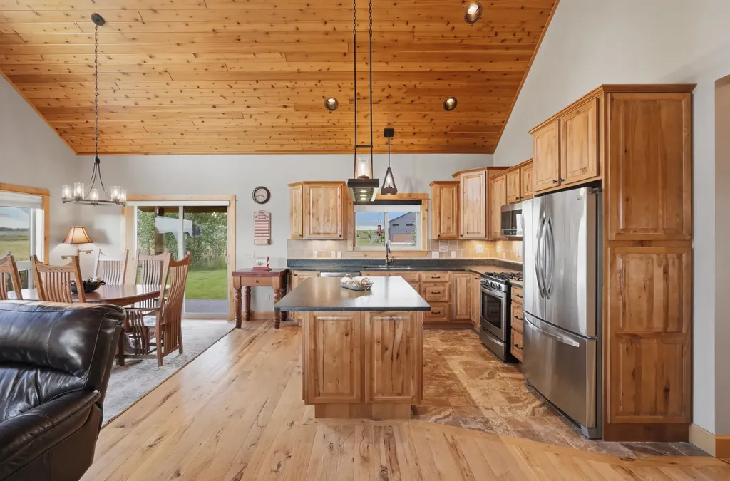 18 Obsidian Road Livingston MT 59047