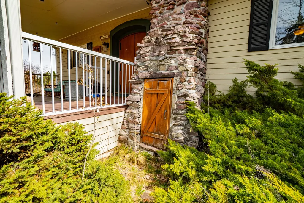 2850 Big Flat Road Missoula MT 59804