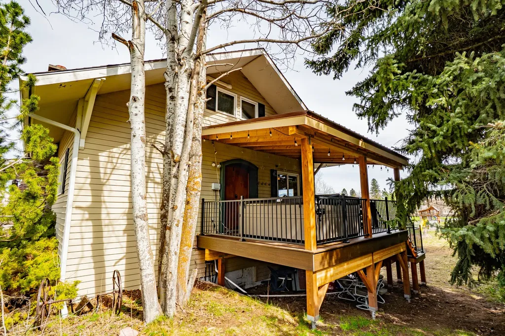 2850 Big Flat Road Missoula MT 59804