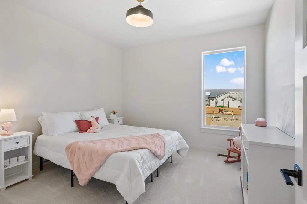 2924 Adam Run Avenue Helena MT 59601