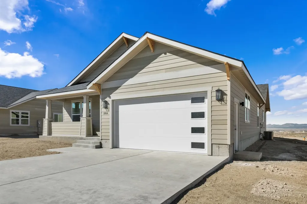 2924 Adam Run Avenue Helena MT 59601