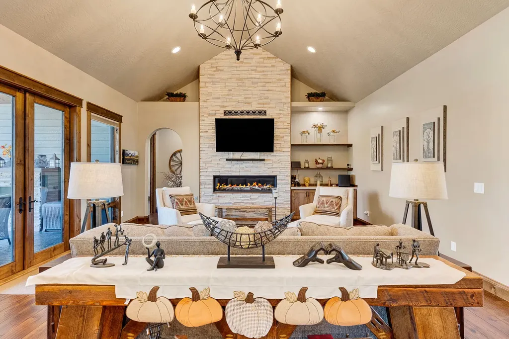 1110 Steller Way Hamilton MT 59840