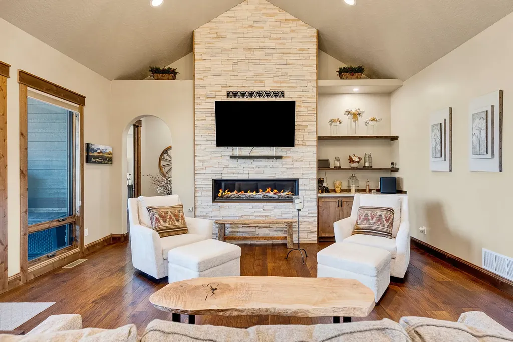 1110 Steller Way Hamilton MT 59840