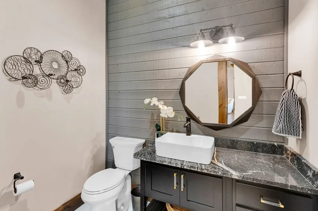 1110 Steller Way Hamilton MT 59840