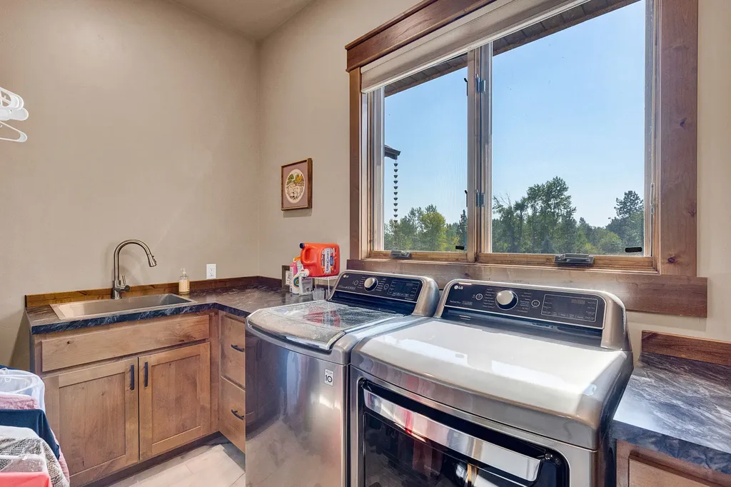 1110 Steller Way Hamilton MT 59840