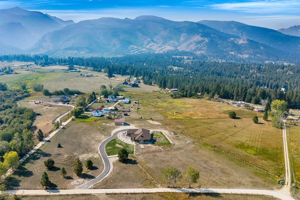 1110 Steller Way Hamilton MT 59840