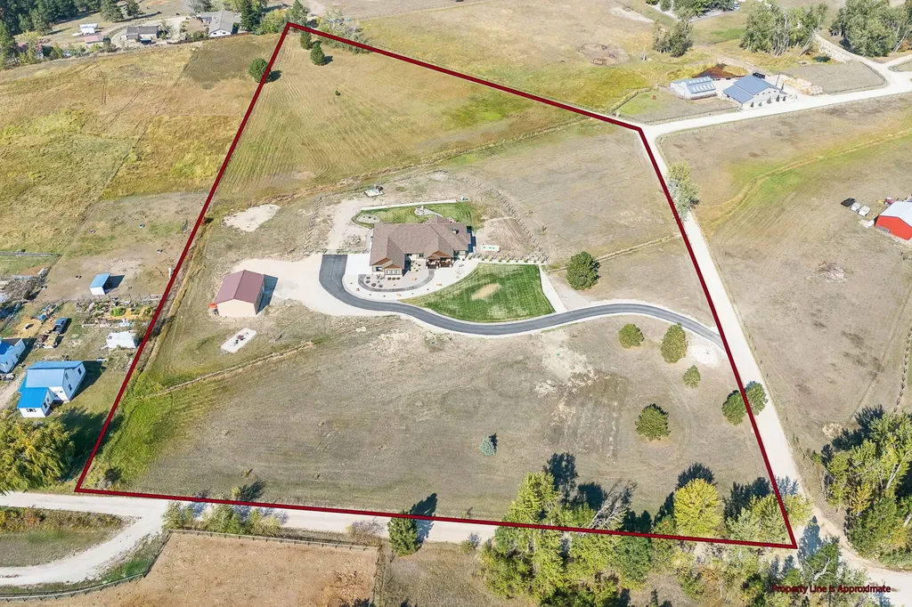 1110 Steller Way Hamilton MT 59840