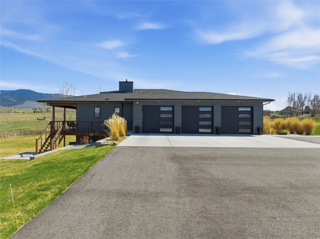 773 Stone Creek Loop Corvallis MT 59828