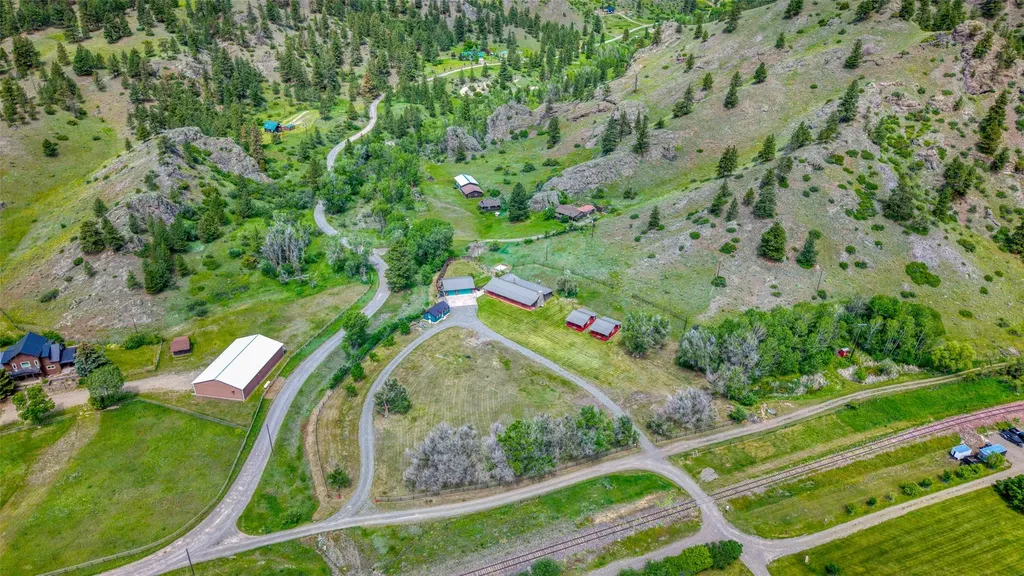 8 N Cooper Lane Cascade MT 59421