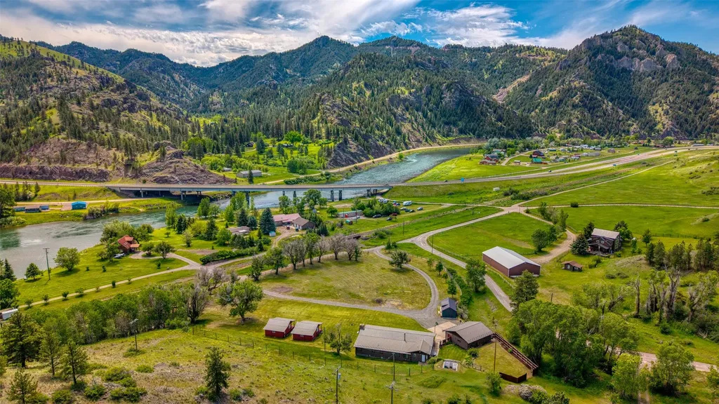 8 N Cooper Lane Cascade MT 59421