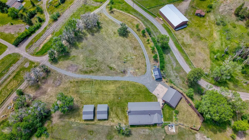 8 N Cooper Lane Cascade MT 59421