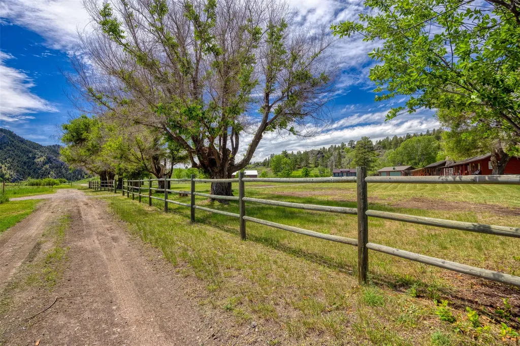8 N Cooper Lane Cascade MT 59421