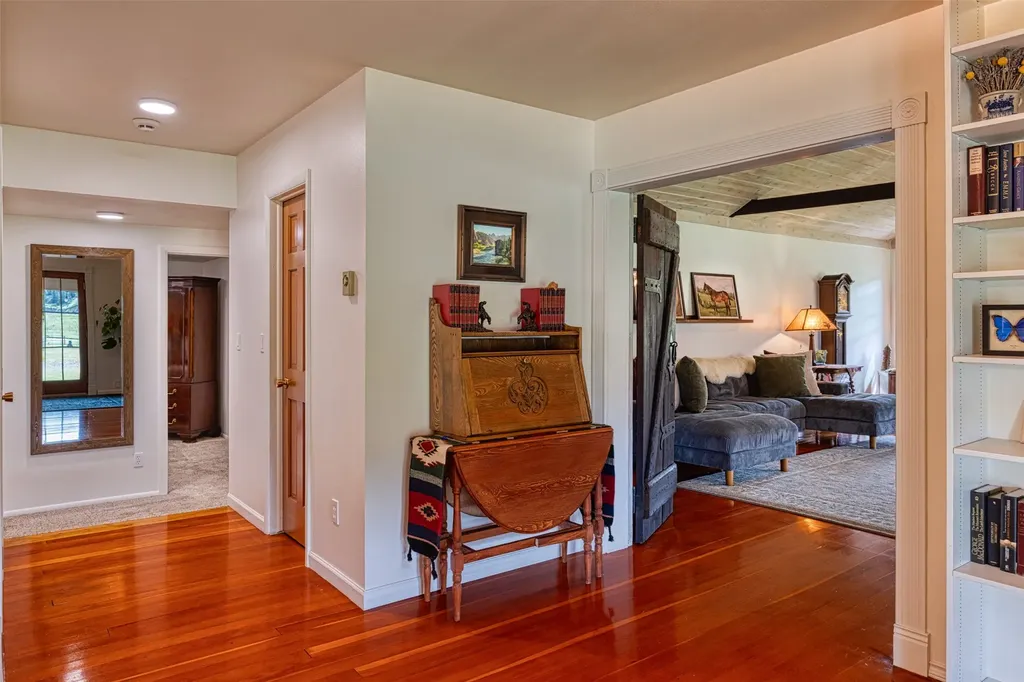 8 N Cooper Lane Cascade MT 59421