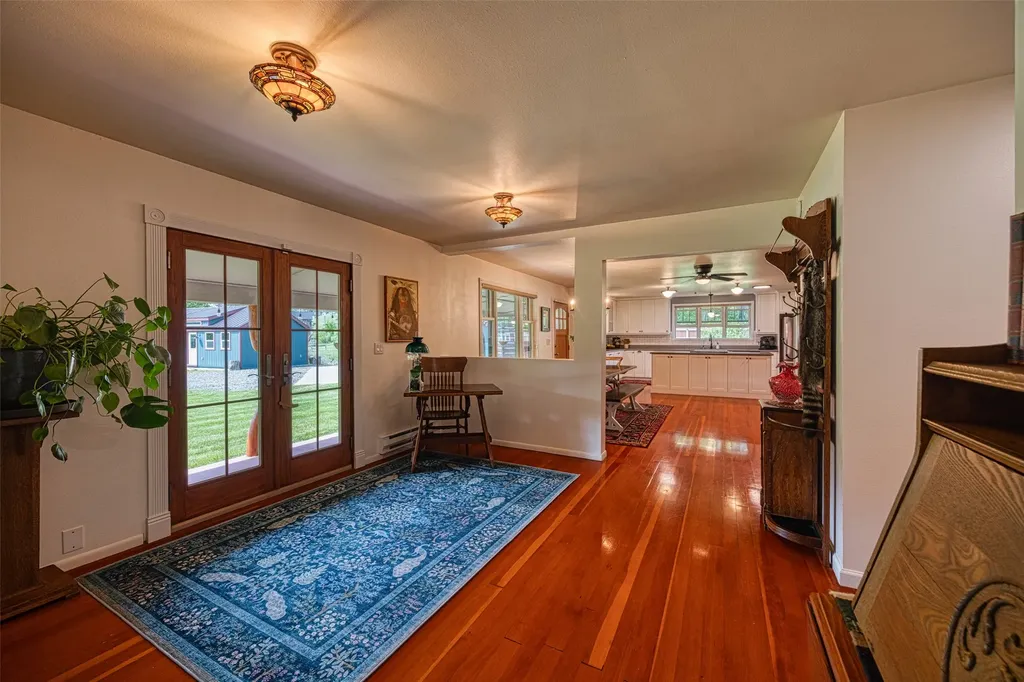 8 N Cooper Lane Cascade MT 59421