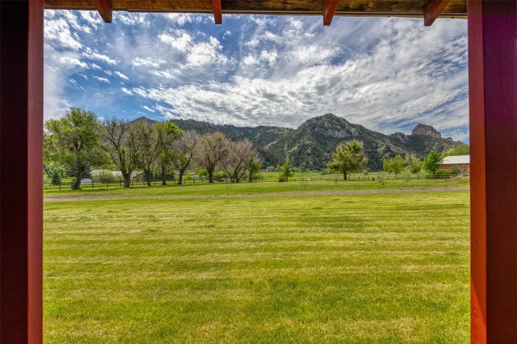 8 N Cooper Lane Cascade MT 59421