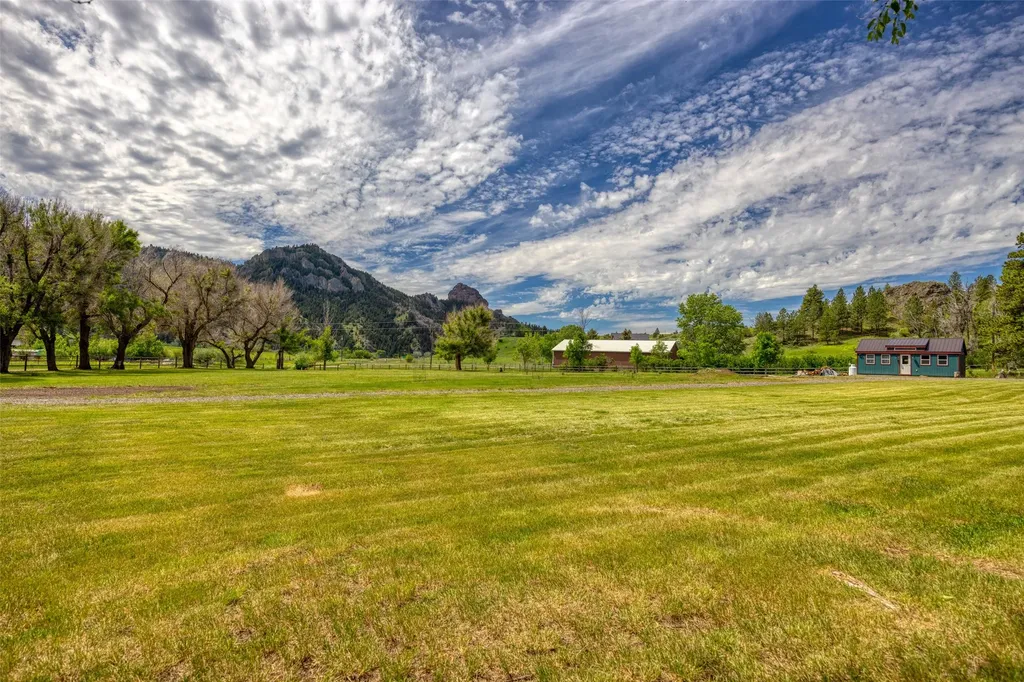 8 N Cooper Lane Cascade MT 59421