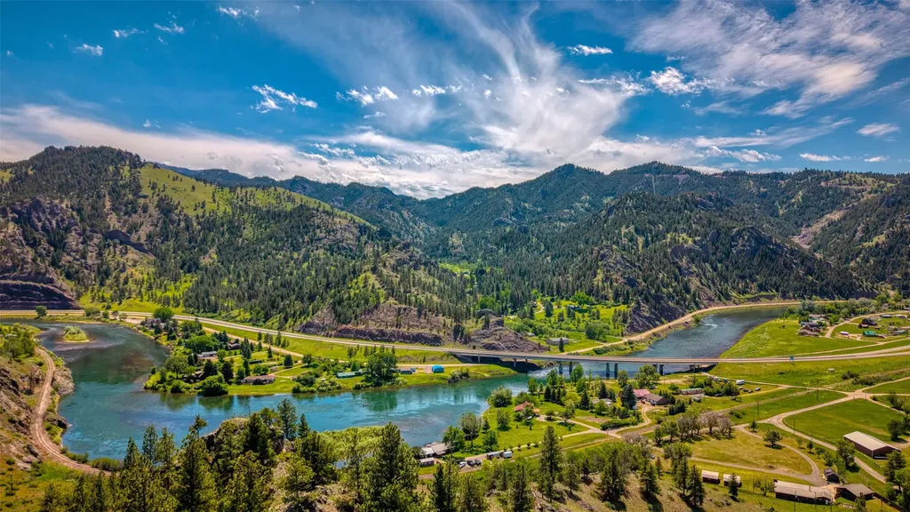 8 N Cooper Lane Cascade MT 59421